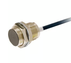 OMRON E2E-X10C3L30 2M Device