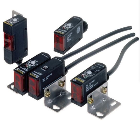 OMRON E3SAT61 Sensor