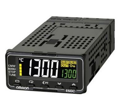 OMRON E5GCQX2ACM000 Controller