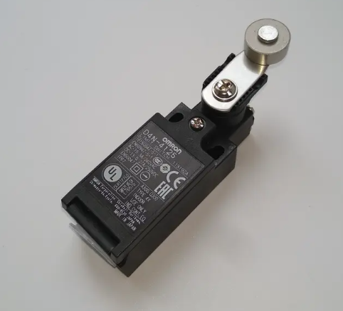 OMRON D4N4125 Device