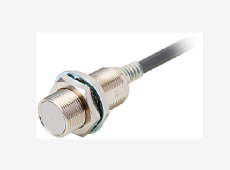 OMRON E2EX7B4IL22M Sensor