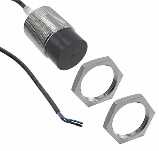 OMRON E2AM30KN20WPB12M Sensor