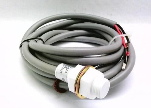 OMRON E2FQX2E1 Device