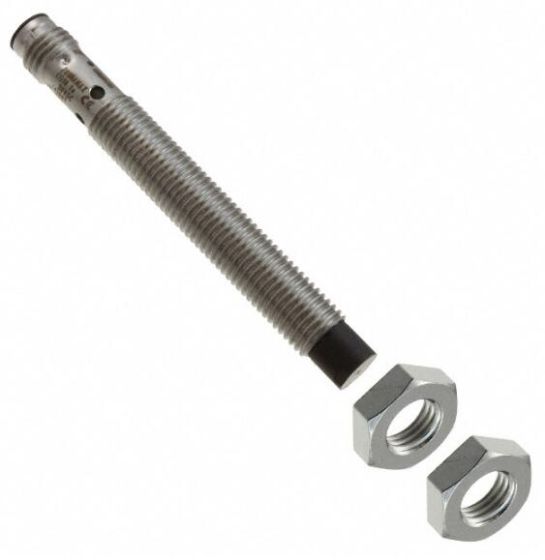 OMRON E2BS08LN04MCC1 Sensor