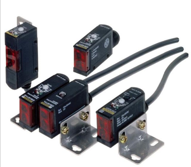 OMRON E3SAR11 Sensor