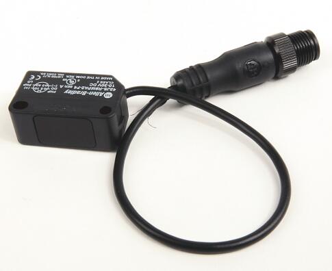 Allen Bradley 42JS-R9MPA2-F4 Device