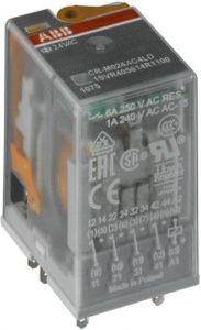 ABB 1SVR405611R3100 Relay
