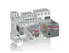 ABB 1SVR405611R4300 PLUG