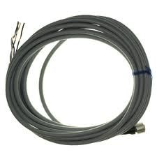 Omron XS5F-D421-G80-A Sensor