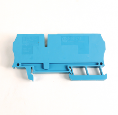 Allen Bradley 1492-L4T-W Device