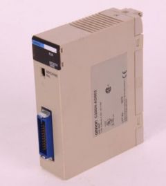 OMRON C200HAD002 PLC