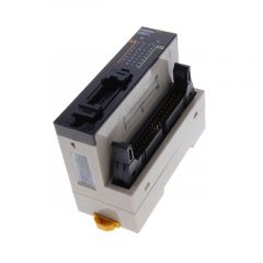 OMRON CRT1VMD32ML Connector