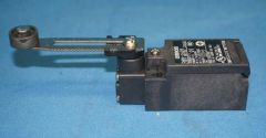 OMRON D4N1A2G Switch