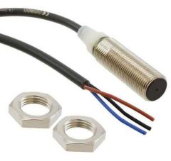 OMRON E2AM12LS04WPB22M Sensor