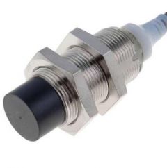 OMRON E2AM18KN16WPC15M Sensor