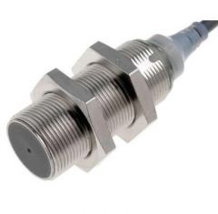 OMRON E2AM18KS08WPB15M Sensor