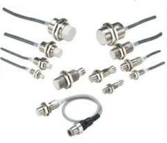 OMRON E2AS08KS02M5C2 Sensor