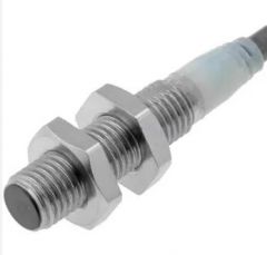 OMRON E2AS08KS02WPC22M Sensor