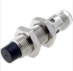 OMRON E2BM12KN08M1B1 Sensor