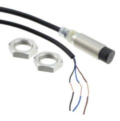 OMRON E2BM12KN08WPB12M Sensor