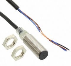OMRON E2BM12KS04WPB25M Sensor