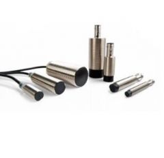 OMRON E2BM18LN10WPB25M Device