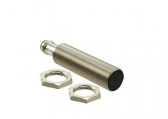 OMRON E2BM18LS05M1C2 Device