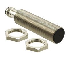 OMRON E2BM18LS08M1C1 Sensor