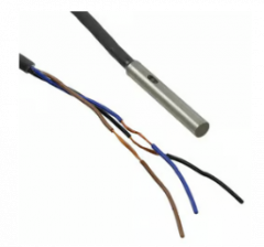 OMRON E2E-C04S12-WC-C1 2M Device