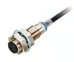 OMRON E2E-X2C112-R 2M Device