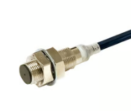 OMRON E2E-X2C1L8 2M Device