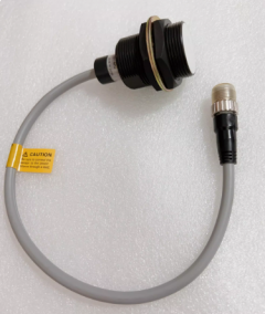 OMRON E2EQX3D1M1J03M Device