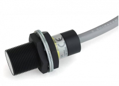 OMRON E2EQX7D1 Device