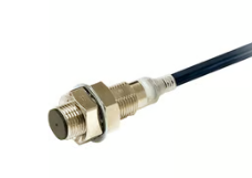 OMRON E2E-X1R5B1D8 2M Device