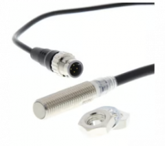 OMRON E2E-X1R5B1D8-M1TJ 0.3M Device