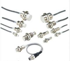 OMRON E2EX2Y1 Sensor