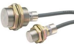 OMRON E2EX5MF1M1 Sensor