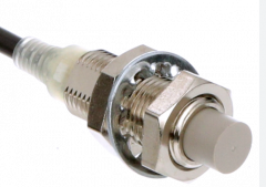 OMRON E2EX8MD1 Sensor
