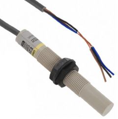 OMRON E2KX4ME1 Sensor