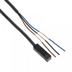 OMRON E2SQ151M Sensor