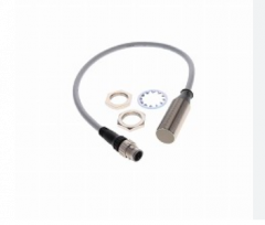 OMRON E2VX8B1M1 Sensor