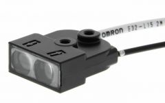 OMRON E32L152M Device