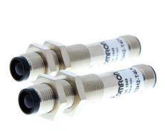 OMRON E3H2R2B4MM1 Sensor