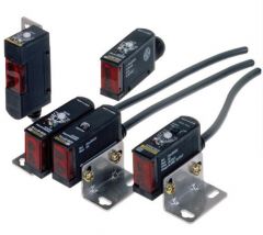 OMRON E3SAD31 Sensor