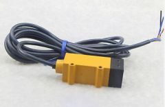 OMRON E3SR1B4 Sensor