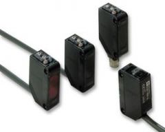 Omron E3Z-R86 Photoelectric  Sensor