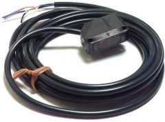 OMRON E3ZB81 Sensor
