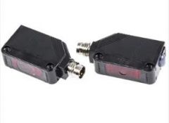 OMRON E3ZLT86 Magnetic Lock