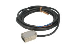 OMRON E3ZMB81T2M Sensor