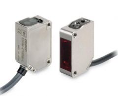 OMRON E3ZMCL84H2M Sensor